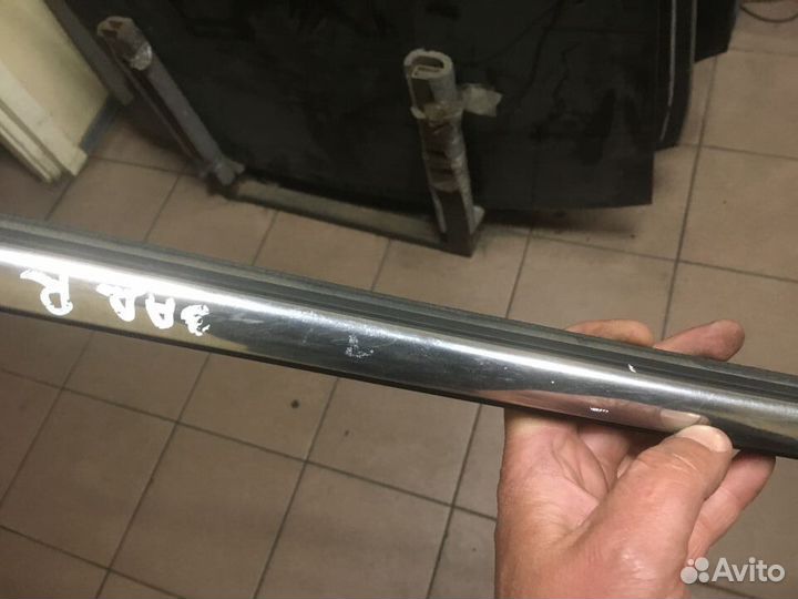 Молдинг двери задней правой Ford Focus 3