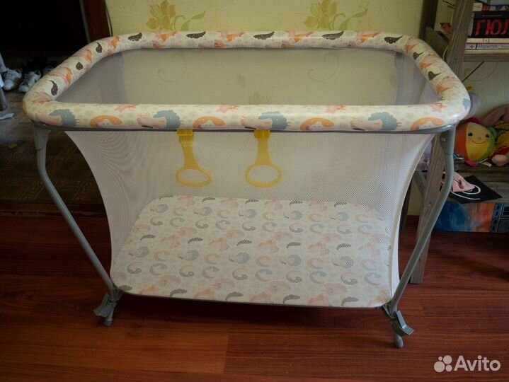 Манеж детский складной