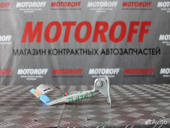 Шарнир капота Тойота Витц/Платц NCP20/NCP10 А593