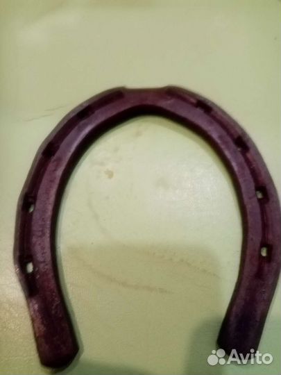 Подкова большая старинная