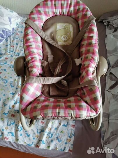 Шезлонг детский