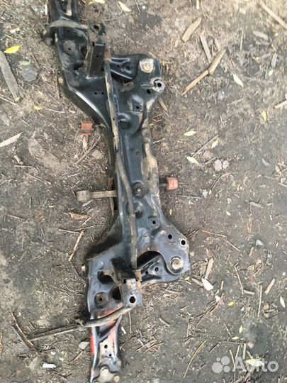 Volkswagen поло 5 подрамник