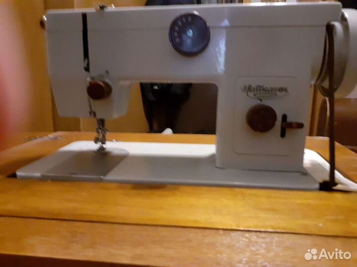 Швейная машина Чайка 134