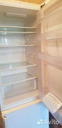 Холодильник бу lg