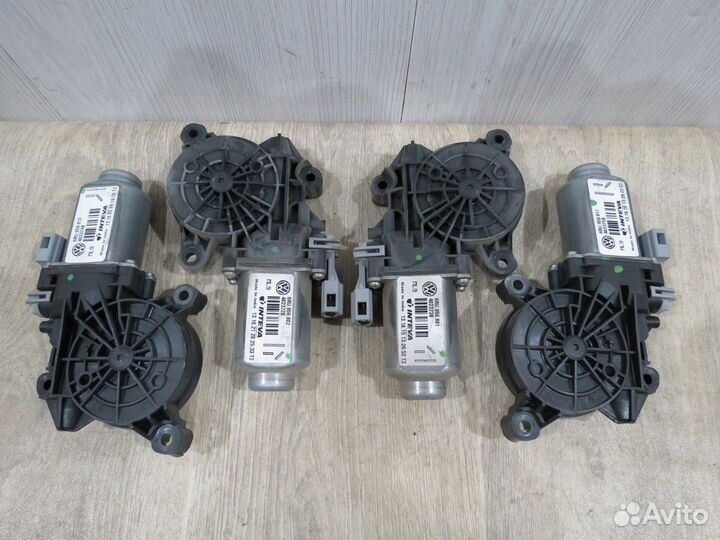 Моторчик стеклоподъемника Volkswagen Polo