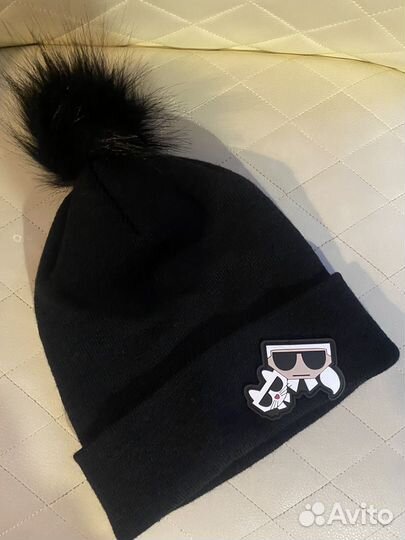Шапка Karl Lagerfeld новая