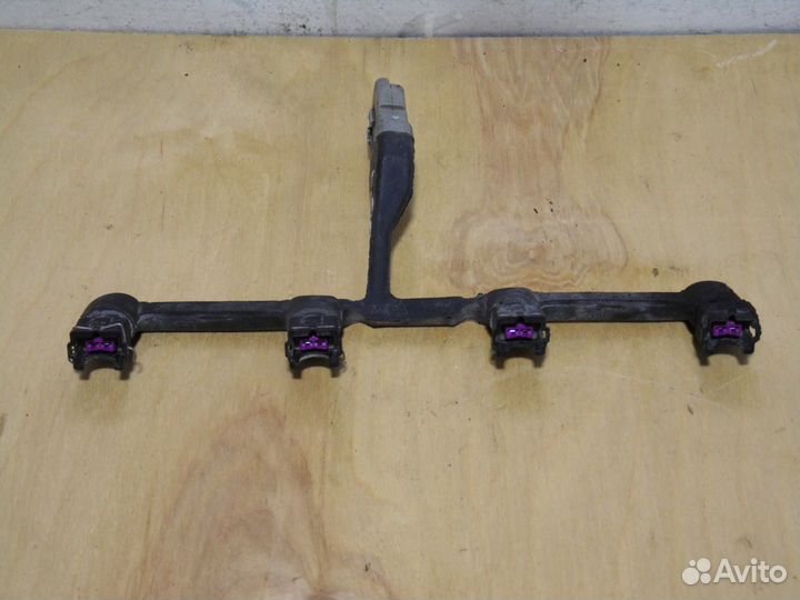 Проводка топливных форсунок Пежо Партнер М59