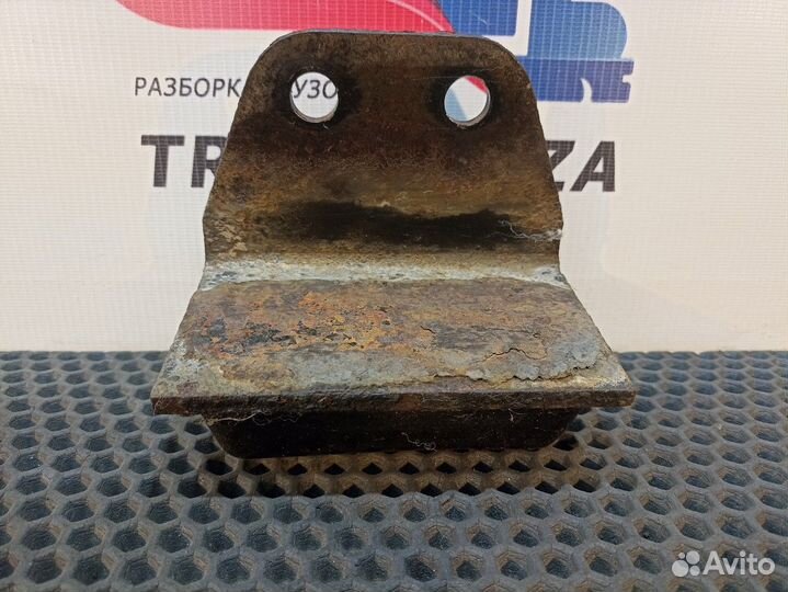 Отбойник задней рессоры