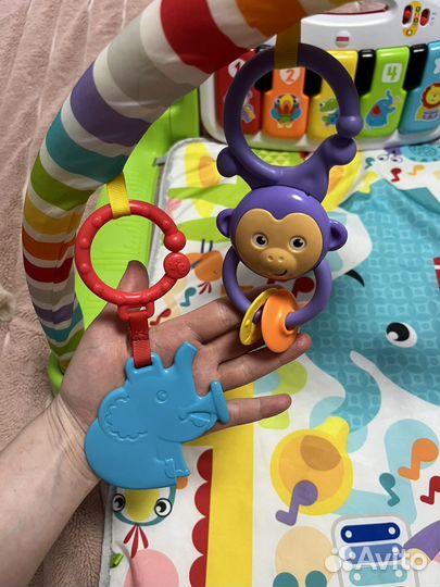 Развивающий коврик fisher price