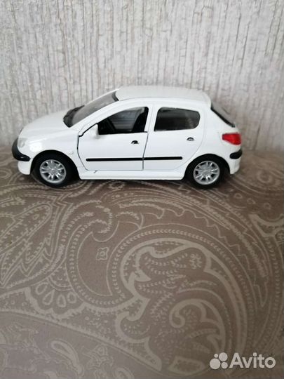 Модель автомобиля