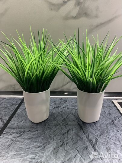 Искуственная осока, зелень, цветы в кашпо, декор