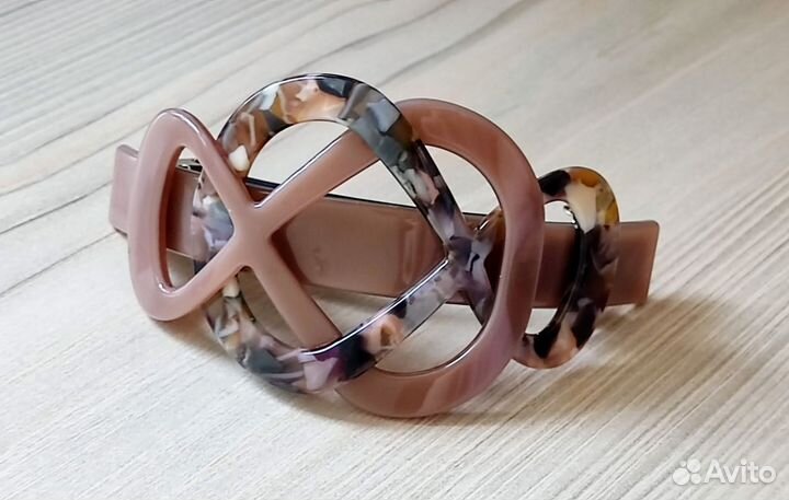 Заколка для волос большая