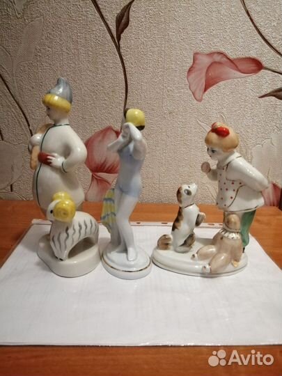 Фарфоровые статуэтки