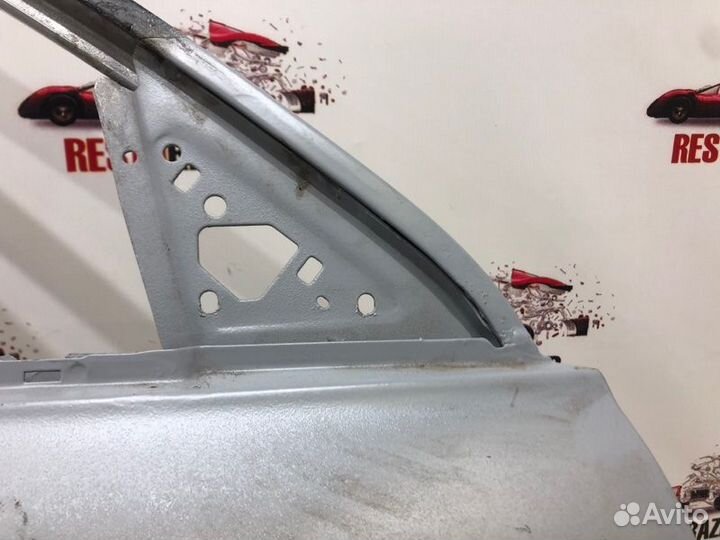 Дверь боковая передняя правая Kia Spectra седан