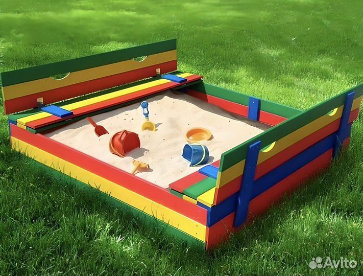 Песочница на дачный участок