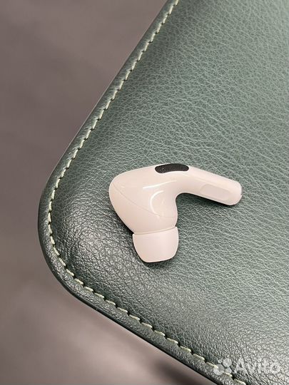 Наушник Airpods Pro L оригинал б.у