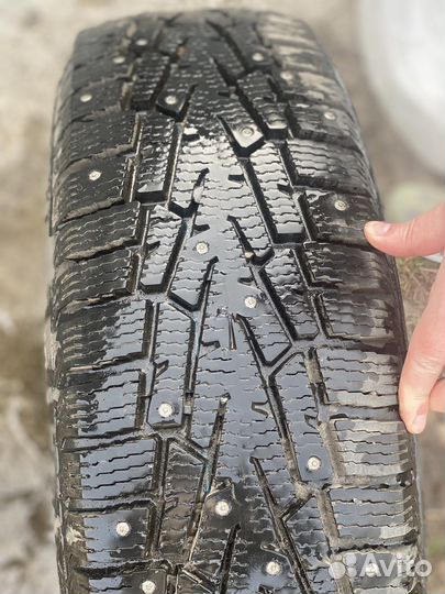 Комплект зимней резины на литых дисках