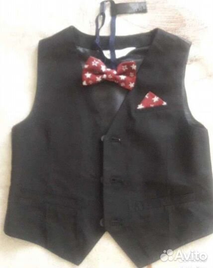 Жилетка с бабочкой