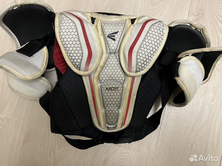 Нагрудник хоккейный Easton детский
