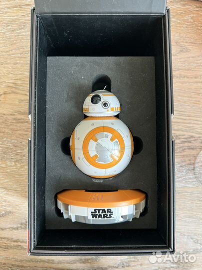 Робот BB-8 из Star Wars