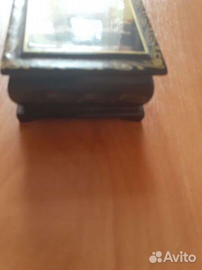 Шкатулка для ювелирных украшений