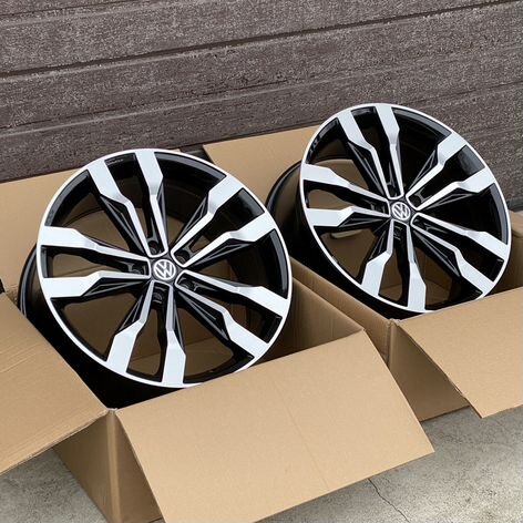 Литые диски Volkswagen 8.5×R20 5×112