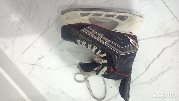 Хоккейные коньки bauer 39 ее