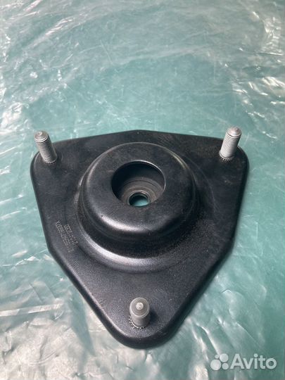 Опоры передних амортизаторов (без подшипников)