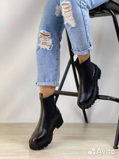 Полуботинки женские челси Balenciaga