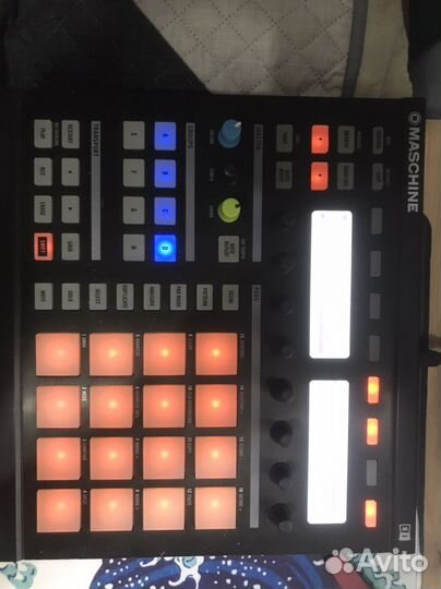 Native Instrument Maschine MK1 + DeckSaver