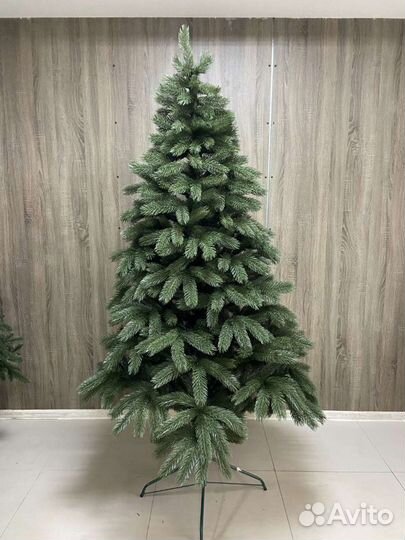 Елка искусственная