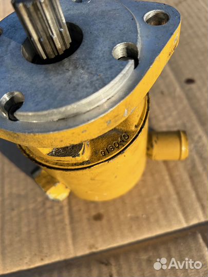 Насос гур freightliner CL120 106-4356 бу