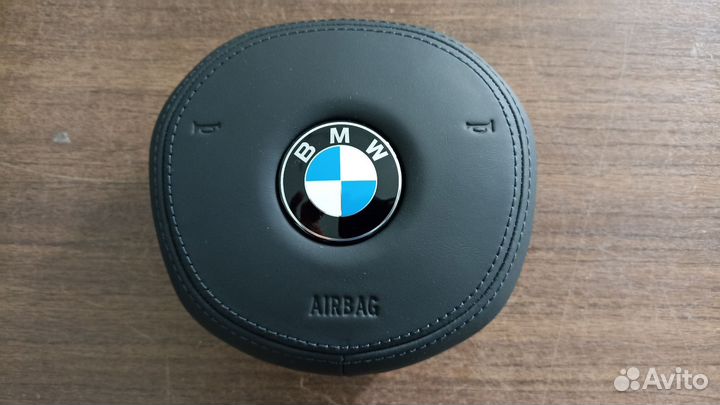Подушка безопасности крышка кожаная BMW