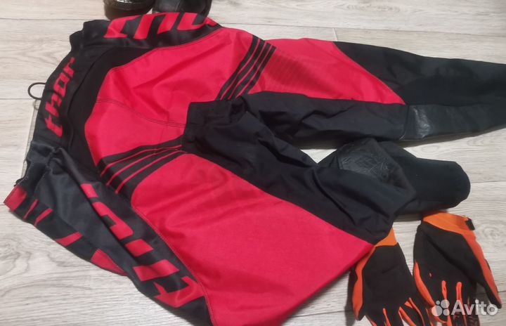 Экипировка для мотокросса