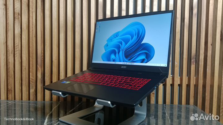 Игровой ноутбук MSI Katana GF76