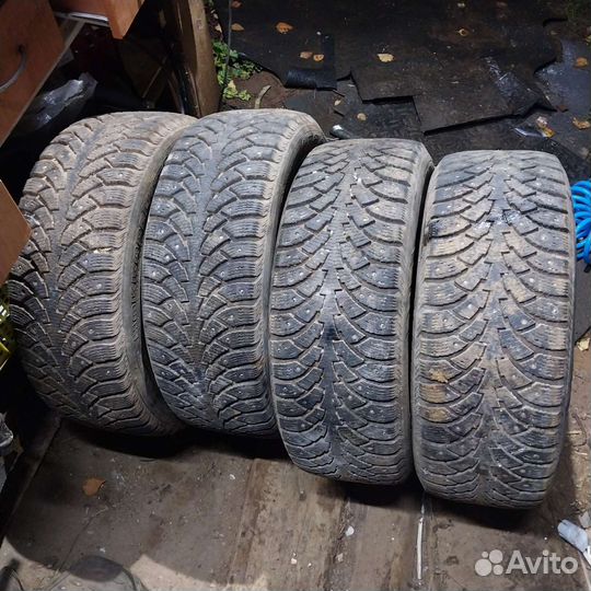 Nokian Tyres Hakkapeliitta 4 205/55 R16 94T