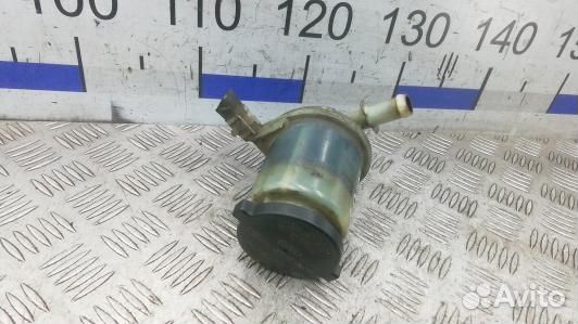 Бачок гу toyota RAV 4 ZCA2 (6AR10NO01)