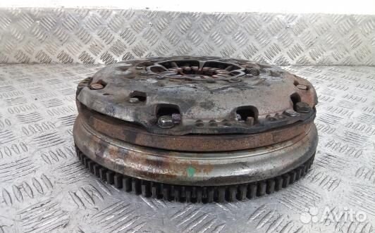 Маховик демпферный дизельный toyota RAV 4 ZSA3 (EE