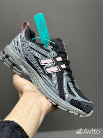 Кроссовки new balance 1906r