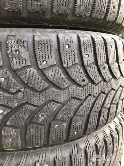 Bridgestone Blizzak Spike-01 225/60 R17 103T
