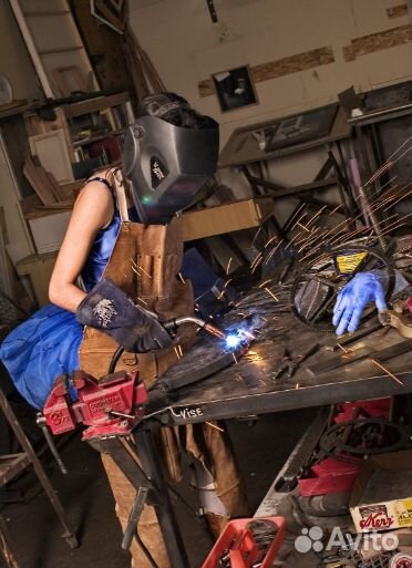 Требуется электрогазосварщик накс (Вахта)