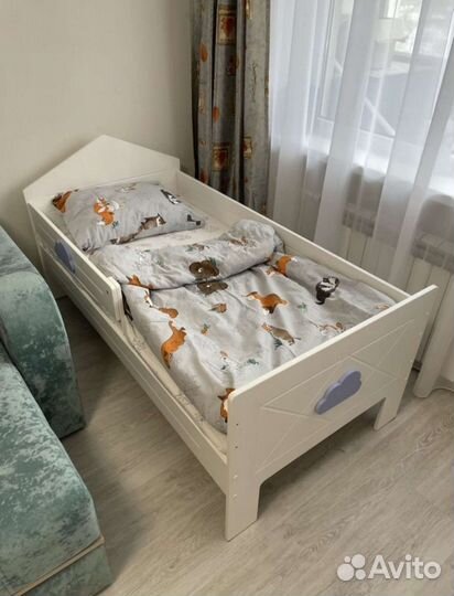 Детская кровать домик