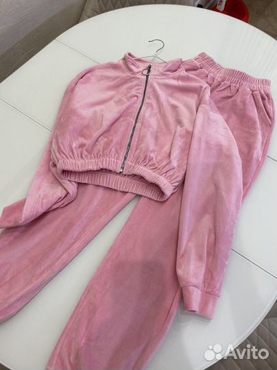 Шикарный спортивный бархатный костюм