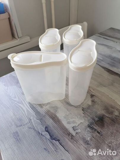 Контейнеры для сыпучих продуктов