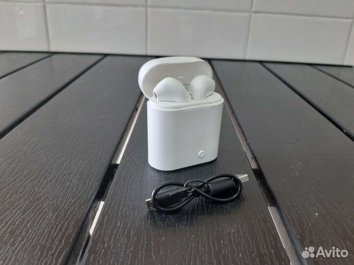 Беспроводные наушники