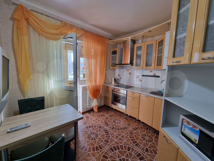 2-к. квартира, 54 м², 2/9 эт.