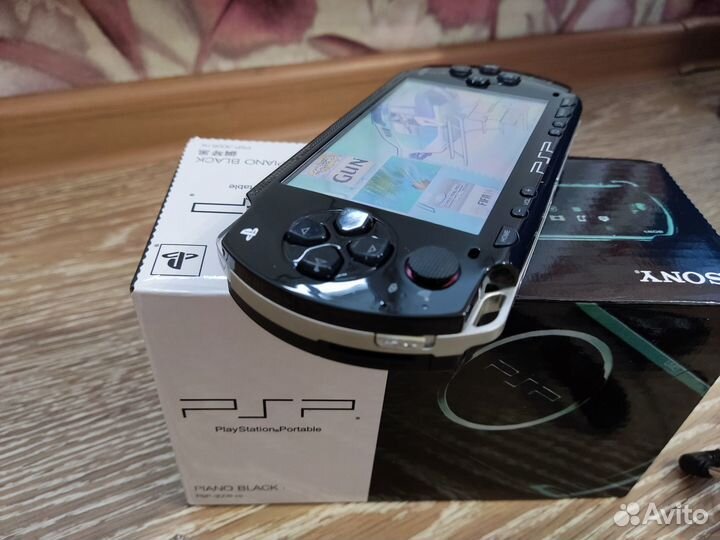 Прошитая PSP 1006 8Gb+игры