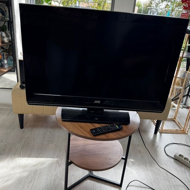 Телевизоры бу JVC