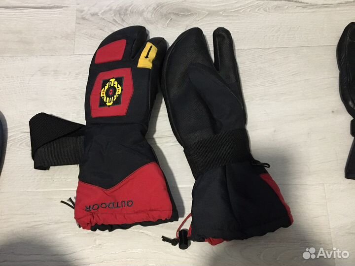 Перчатки для горных лыж снегоходов и мото