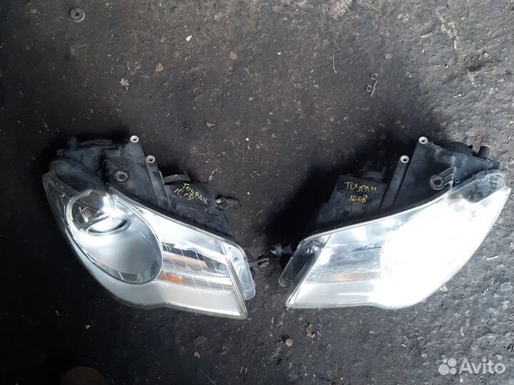 Фара Фольксваген Тоуран 1 рестайлинг